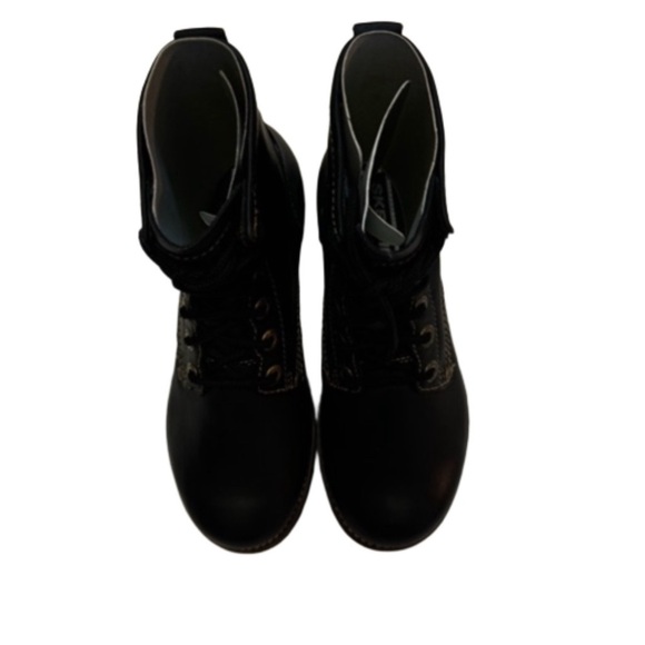 Sketchers Women’s Black Boots Size 7.5 Lace Up White Stitching NEW - Picture 6 of 13